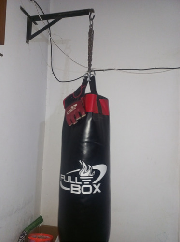 Bolsa De Boxeo 90 Cm Con Cadena Y Soporte.
