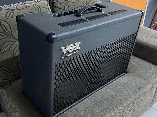 Amplificador Vox Valvetronix