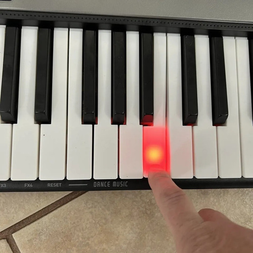 Piano Teclado Casiotone Lk-s250 Teclas Iluminadas