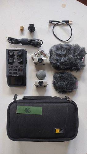 Grabadora Zoom H6 + 2 Cápsulas C/ Deadcat + Estuche Y Acces