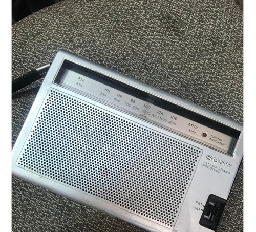 Radio Sony Mod.tfm-6160w Funcionando Sin Envios 