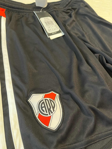 Short River Plate