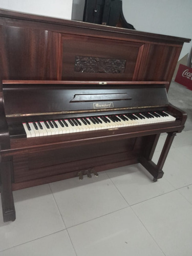 Piano Niendorf (323) Pianosraulvillarino