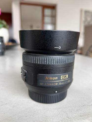 Nikon 35mm 1:1.8 D