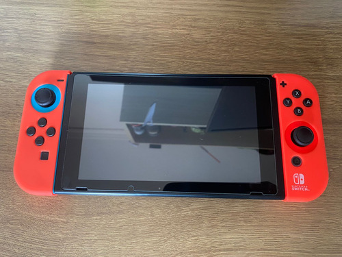 Nintendo Switch 32gb Standard C/ Smash Bros + Controle Gabecube Peach