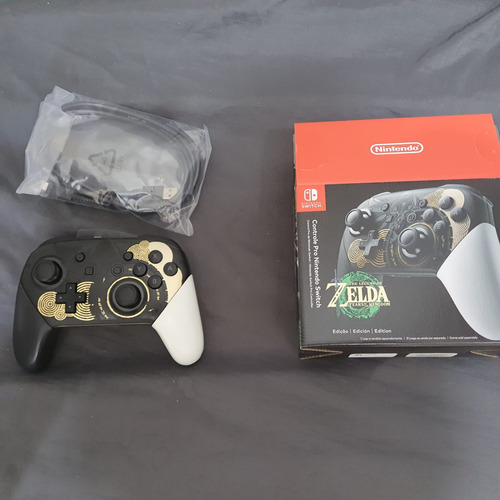 Controle Pro Nintendo Switch Zelda: Tears Of The Kingdom 