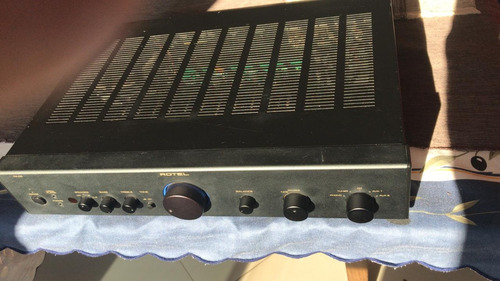 Amplificador Rotel Ra-06 Silver 70 Watts Com Pré Phono
