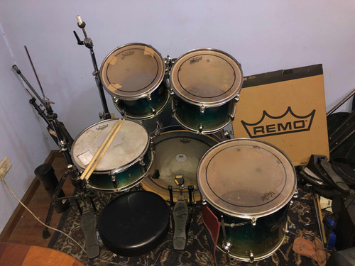 Batería Mapex Merian Birch