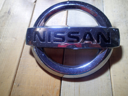 Emblema Delantera Nissan Murano 2007 Foto 4