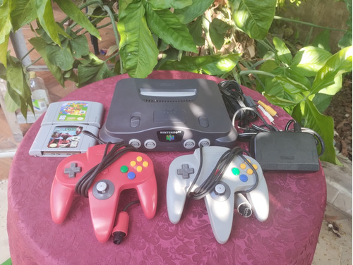 Nintendo 64 Con 2 Controles Y 2 Juegos Con Expansión Pak