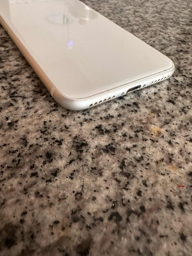 iPhone SE Blanco 128gb 2da Generación 