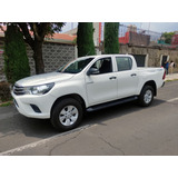 Toyota Hilux Sr Doble Cabina 2017