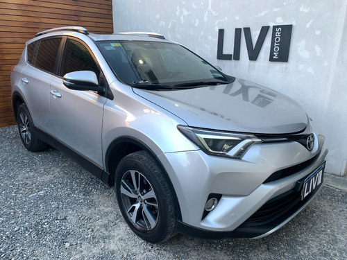 Toyota Rav4 4x2 Vx Año 2016 - Liv Motors