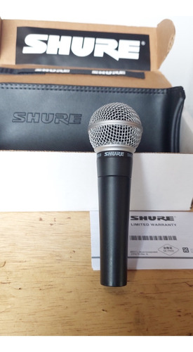 Microfone Vocal Shure Sm58 Dinâmico Cardióide