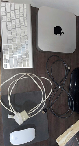 Apple Mac Mini + Teclado + Mouse + Hdmi