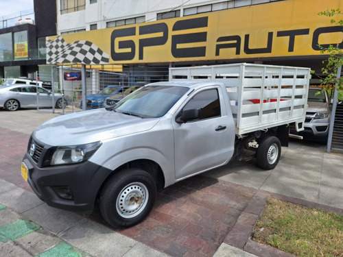 Nissan Np300 2019 2.5 Estacas Dh Aa Pack Seg Mt