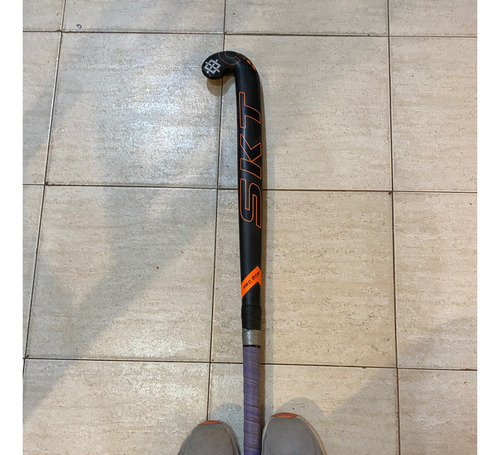 Palo De Hockey Skt Profesional 90% Carbono 37.5'