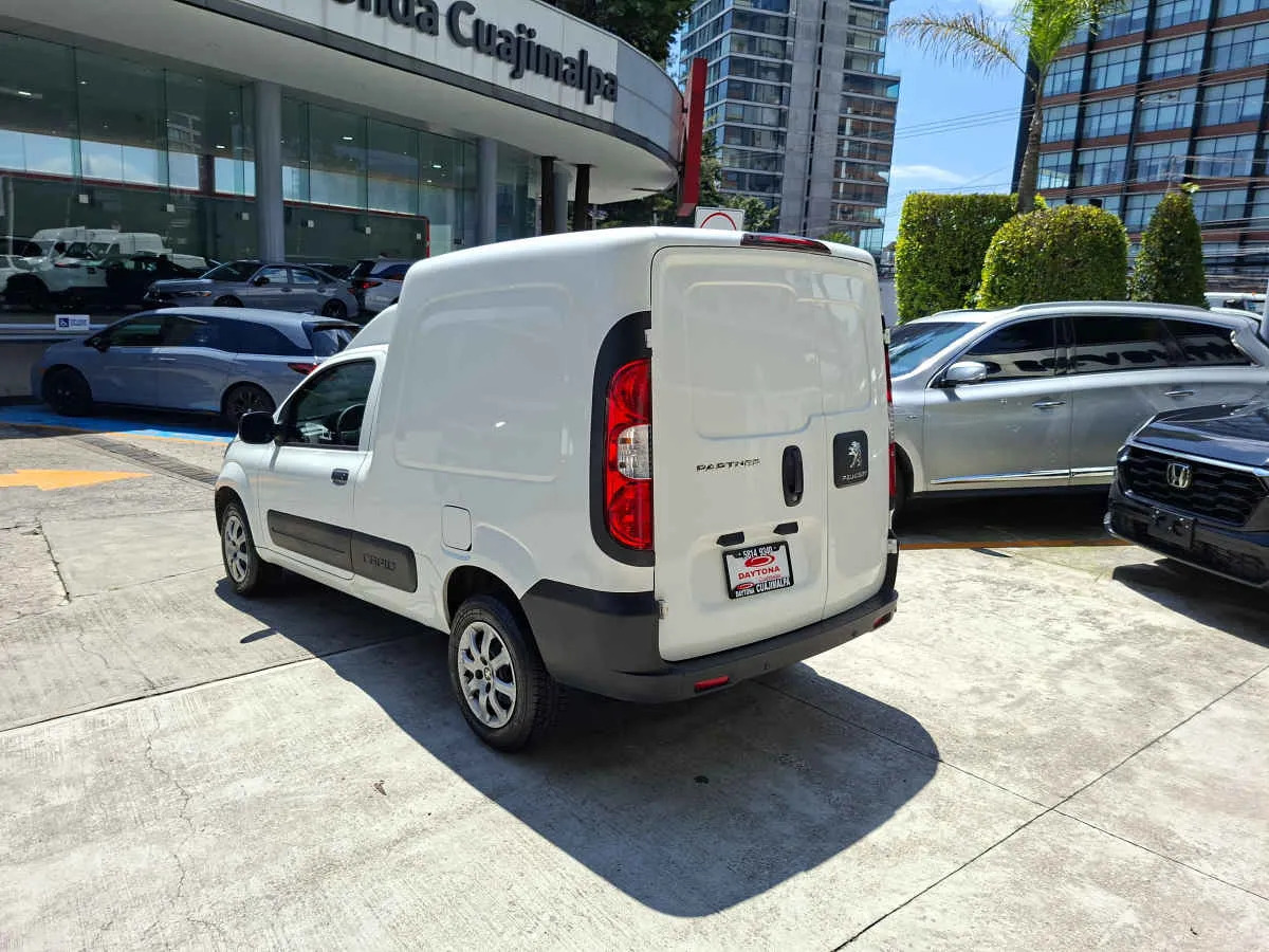 Peugeot Partner Rapid 2025 - Imagen 3