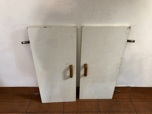 Puertas De Placar Blanca Con Visagra 29,5cmx67,5cmx1,5cm