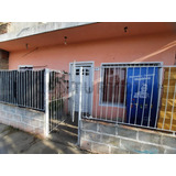 Venta Casa, Ideal 2 Familias.