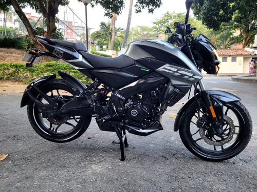 Bajaj Pulsar Ns 200 Fi