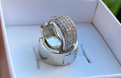 Aros Argollas Con Cristal Pave Unisex Hombre Mujer Plateadas