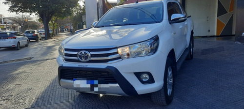 Toyota Hilux 2016 2.8 Cd Srv Pack 177cv 4x2