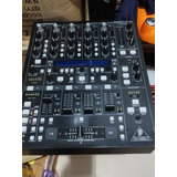 Mezcladora Profesional Behringer Ddm-4000 Efectos Digitales 