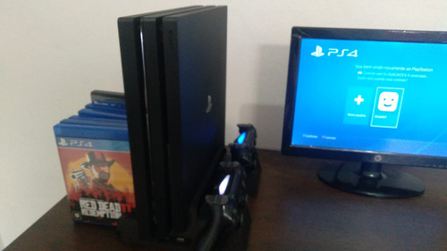 Ps 4 Pro 1tb +  2 Controles + Base De Resfriamento + 8 Jogos 