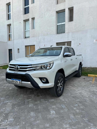 Toyota Hilux 2016 2.8 Cd Srx 177cv 4x4 At