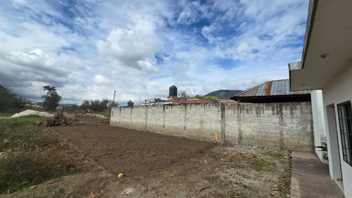Ubicado En La Zona 2 La Esperanza, Quetzaltenango