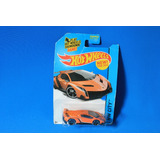 Lamborghini Veneno Hot Wheels Showdown Hw City