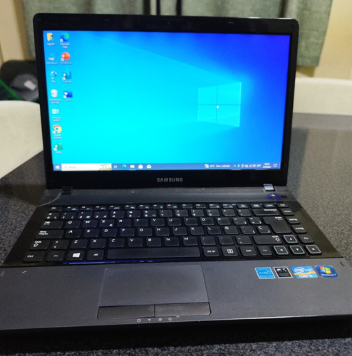 Notebook Samsung Np300e4a Intel Core I5 Con Windows 10 Pro 