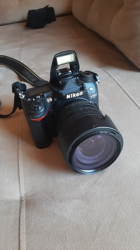 Camera Nikon Profissional D7000