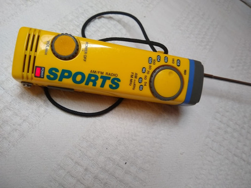 Mini Radio Am Fm Stereo Sports Vintage Años 90's Sin Tapa Ba