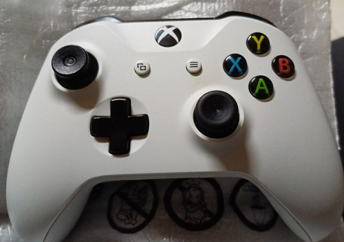 Control Xbox One S Usado