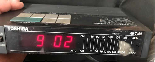 Radio Relogio Antigo Toshiba Rr7100 Pergunte Detalhes Abaix