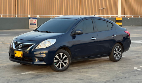 Nissan Versa 1.6 Sense