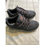 Excelentes Zapatillas The North Face, Deportivas 