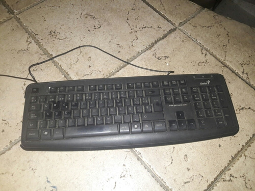 Teclado Genius Usado En Perfecto Estado 