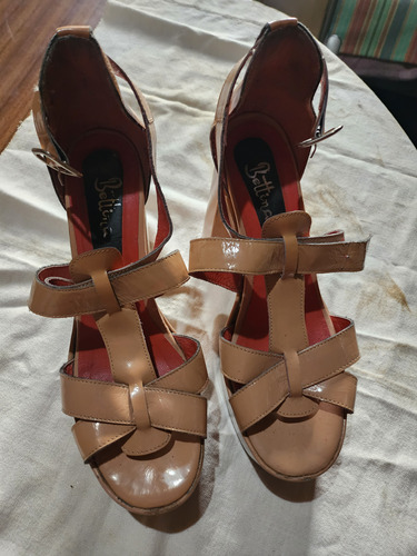 Zapatos Mujer Acharolados Talle 39 