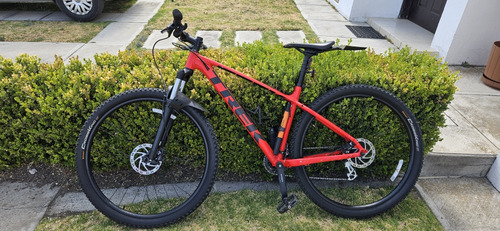 Bicicleta Trek Marlin 6, 2021