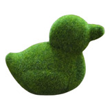 Decoración De Patos Y Gallinas Cubierta De Musgo Verde