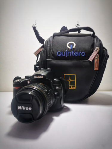 Nikon D5000 Con Lente Af-s Nikkor 18-55mm Dx Vr
