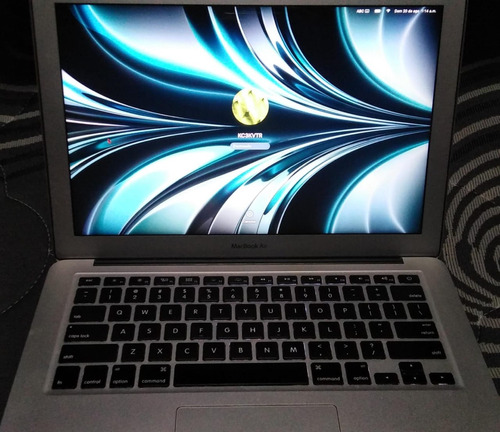 Macbook Air (2015) Plateada 128gb 8gb Ram