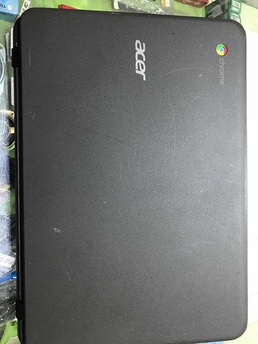 Crome Acer Notebook C731   (tela Quebrada )