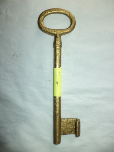 Antigua Llave De Hierro Pintado Para Portón. 19.5 Cm. 4