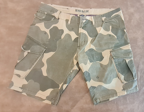 Bermuda Rever Pass Camuflada Talle 34