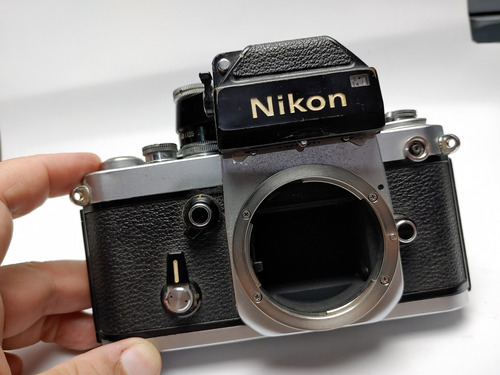 Nikon F2 Cortina Com Furo