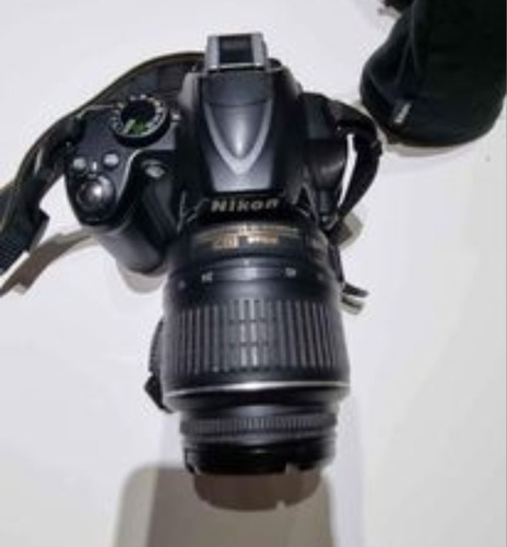Cámara Dslr Nikon D3000